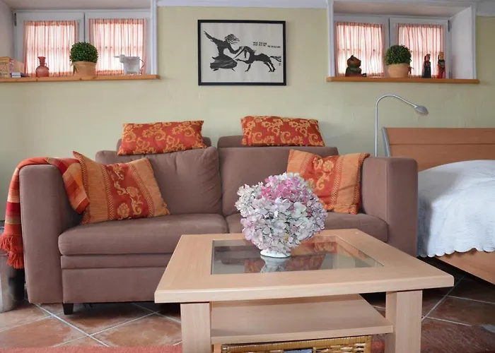 Himmelsstuebchen Und Gartenstuebchen شقة