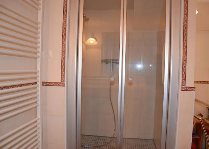 Himmelsstuebchen Und Gartenstuebchen * Plön