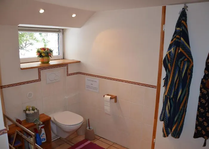 Himmelsstuebchen Und Gartenstuebchen شقة Plön